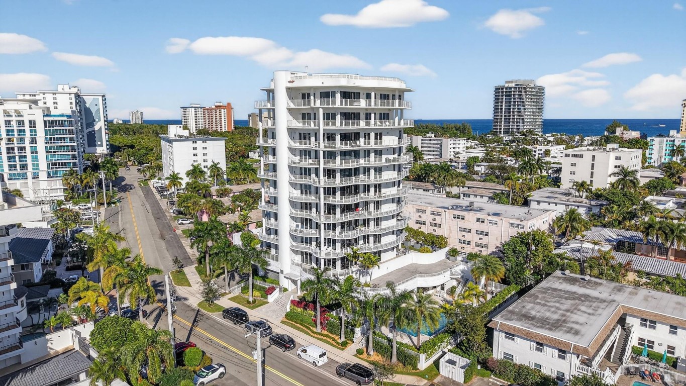 612 Bayshore #702 Fort Lauderdale, FL 33304