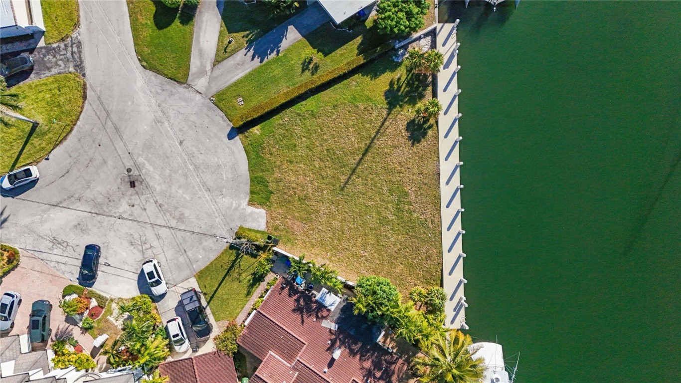 1429 SE 12th Fort Lauderdale, FL 33316