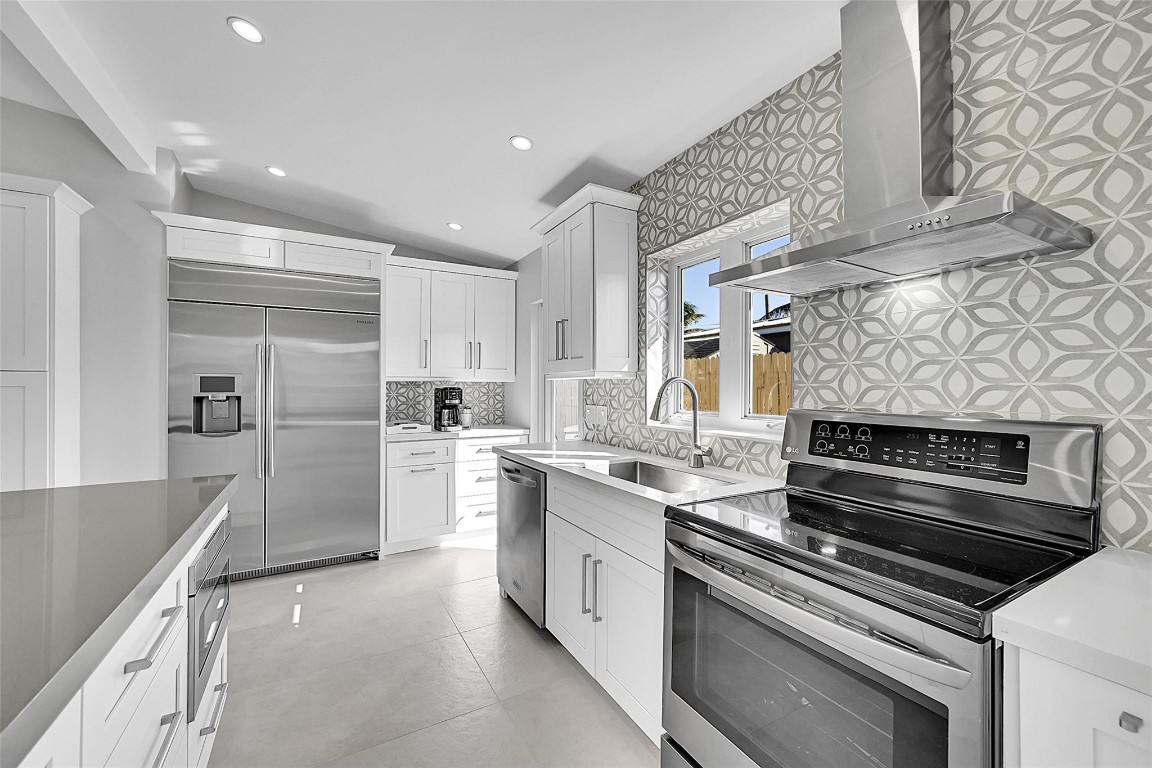 441 SE 14th Pompano Beach, FL 33060