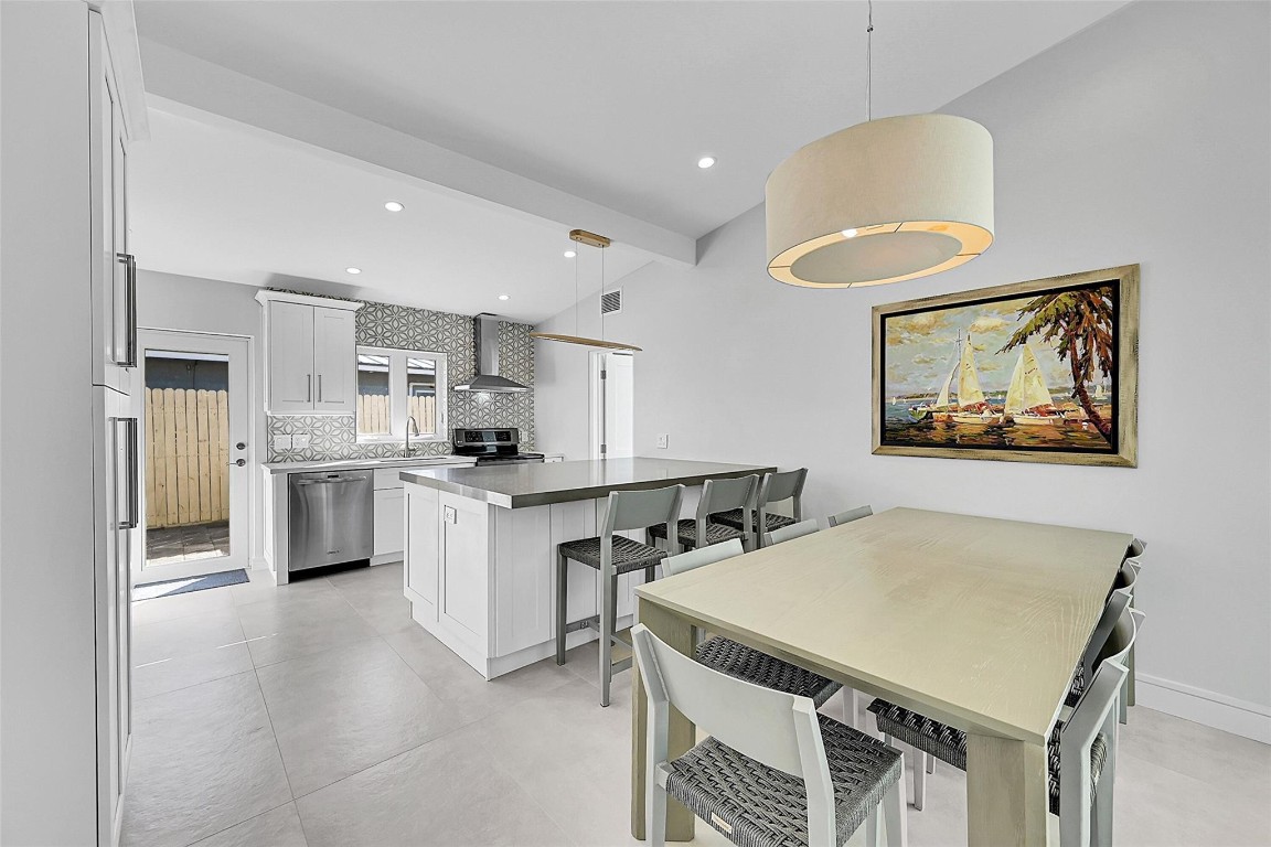 441 SE 14th Pompano Beach, FL 33060