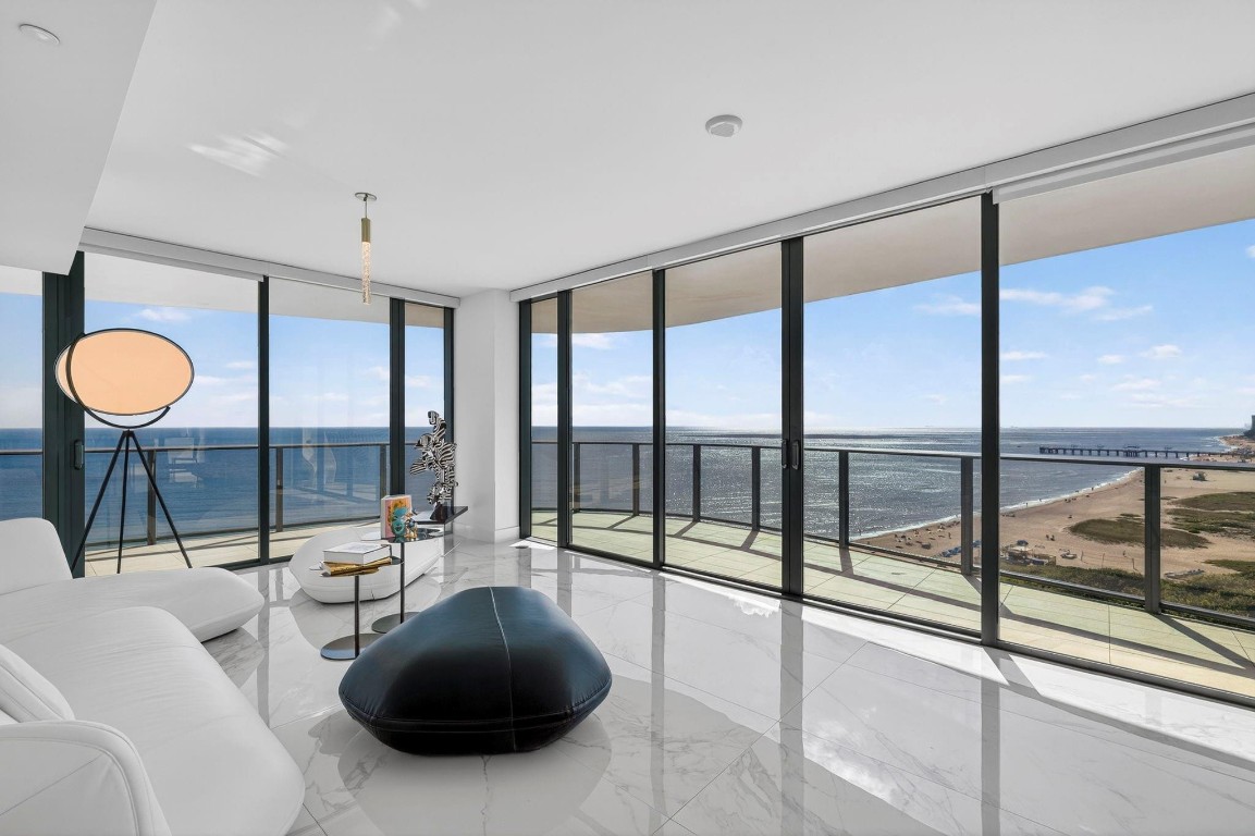 730 N Ocean #1204 Pompano Beach, FL 33062