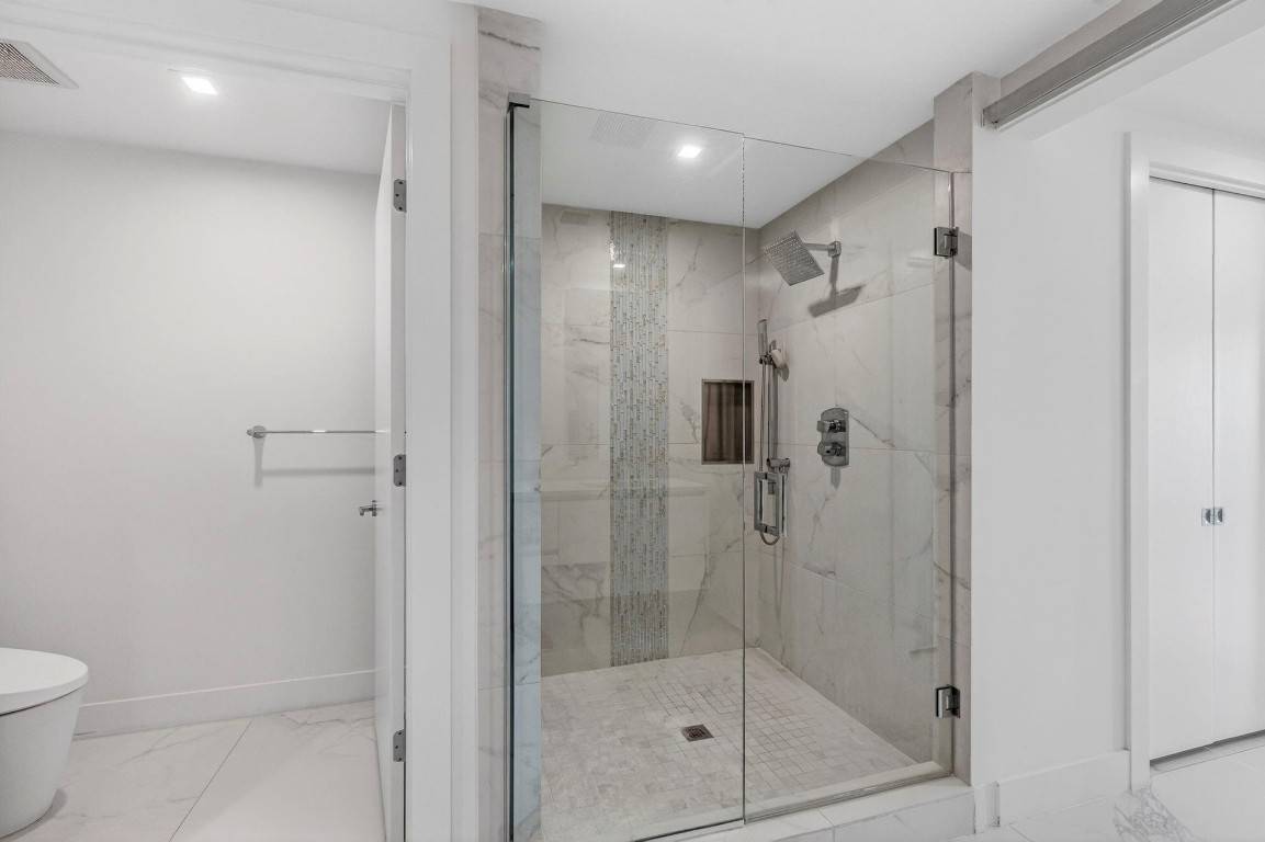 730 N Ocean #1204 Pompano Beach, FL 33062