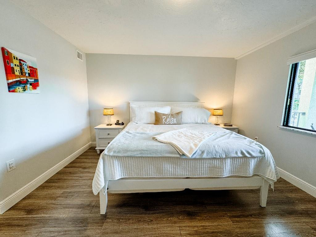 901 Seafarer #101 Jupiter, FL 33477