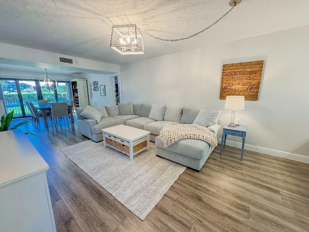 901 Seafarer #101 Jupiter, FL 33477