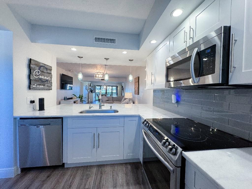 901 Seafarer #101 Jupiter, FL 33477