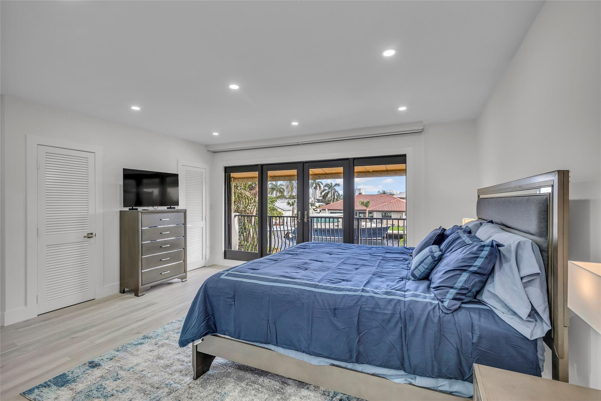 616 3rd Key Fort Lauderdale, FL 33304