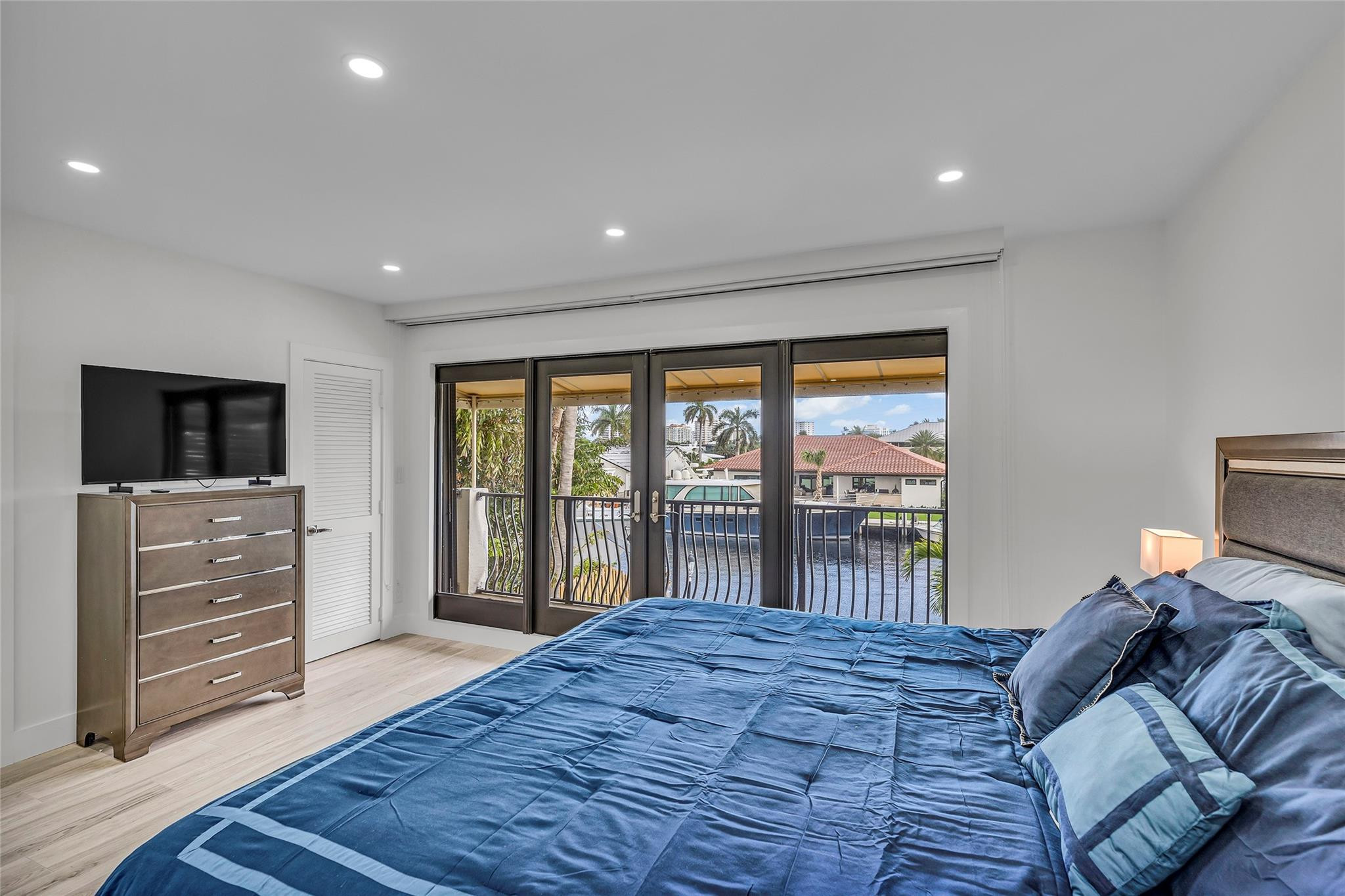 616 3rd Key Fort Lauderdale, FL 33304