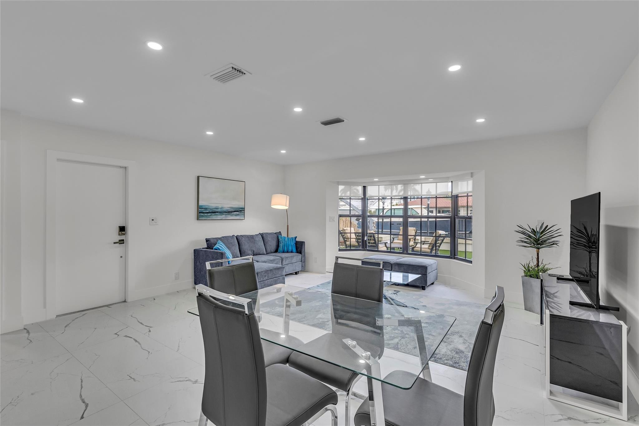 616 3rd Key Fort Lauderdale, FL 33304