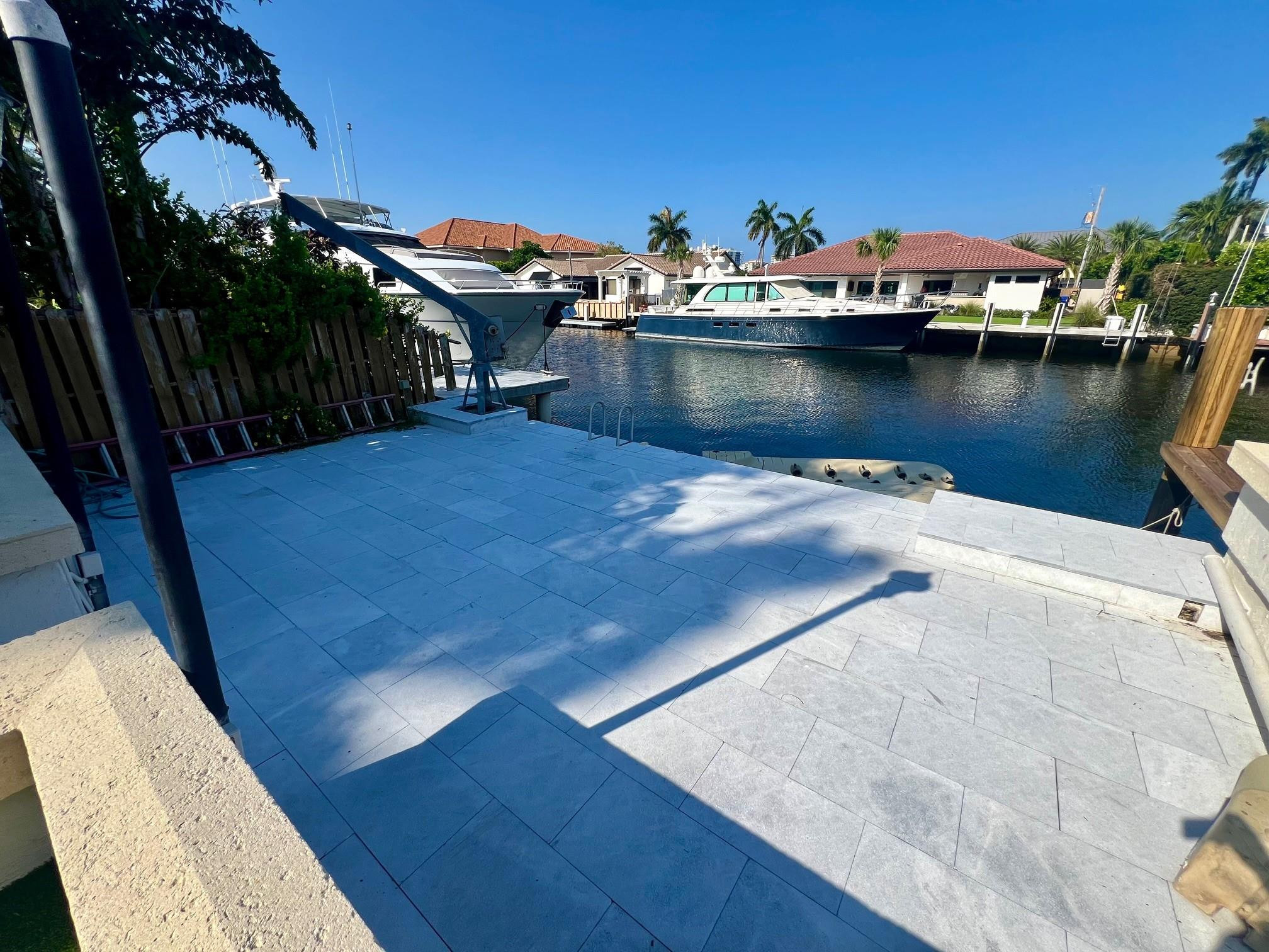 616 3rd Key Fort Lauderdale, FL 33304