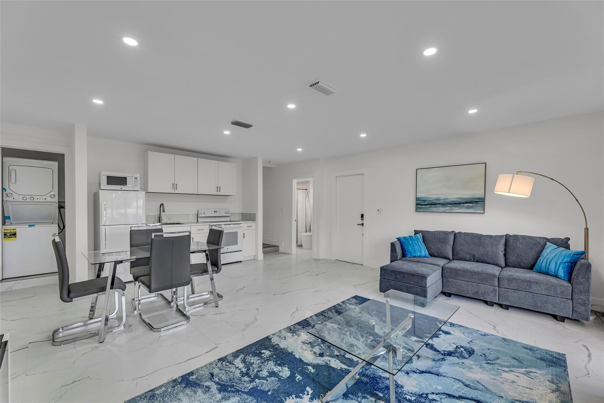 616 3rd Key Fort Lauderdale, FL 33304