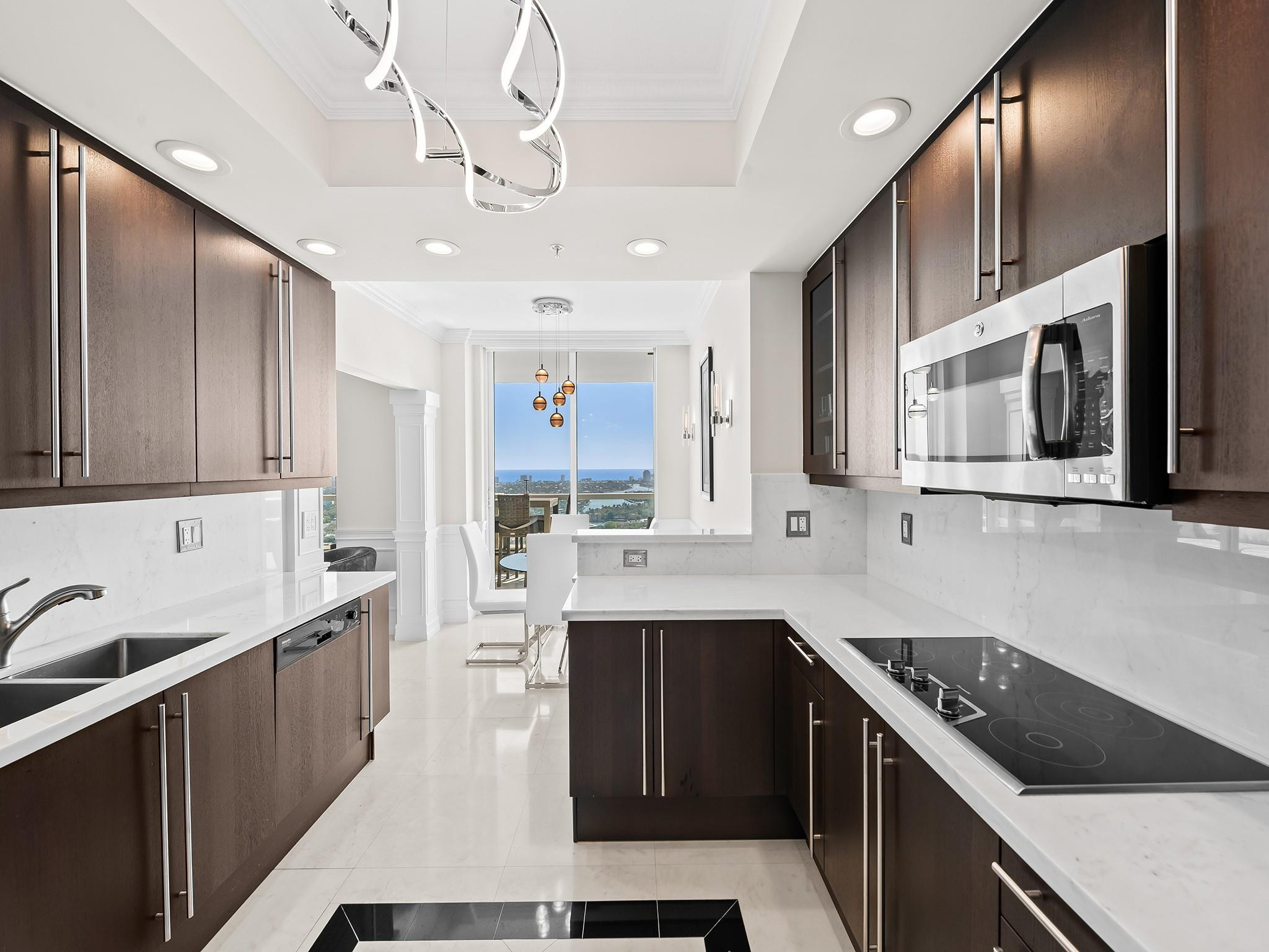 411 N New Riv #3402 Fort Lauderdale, FL 33301