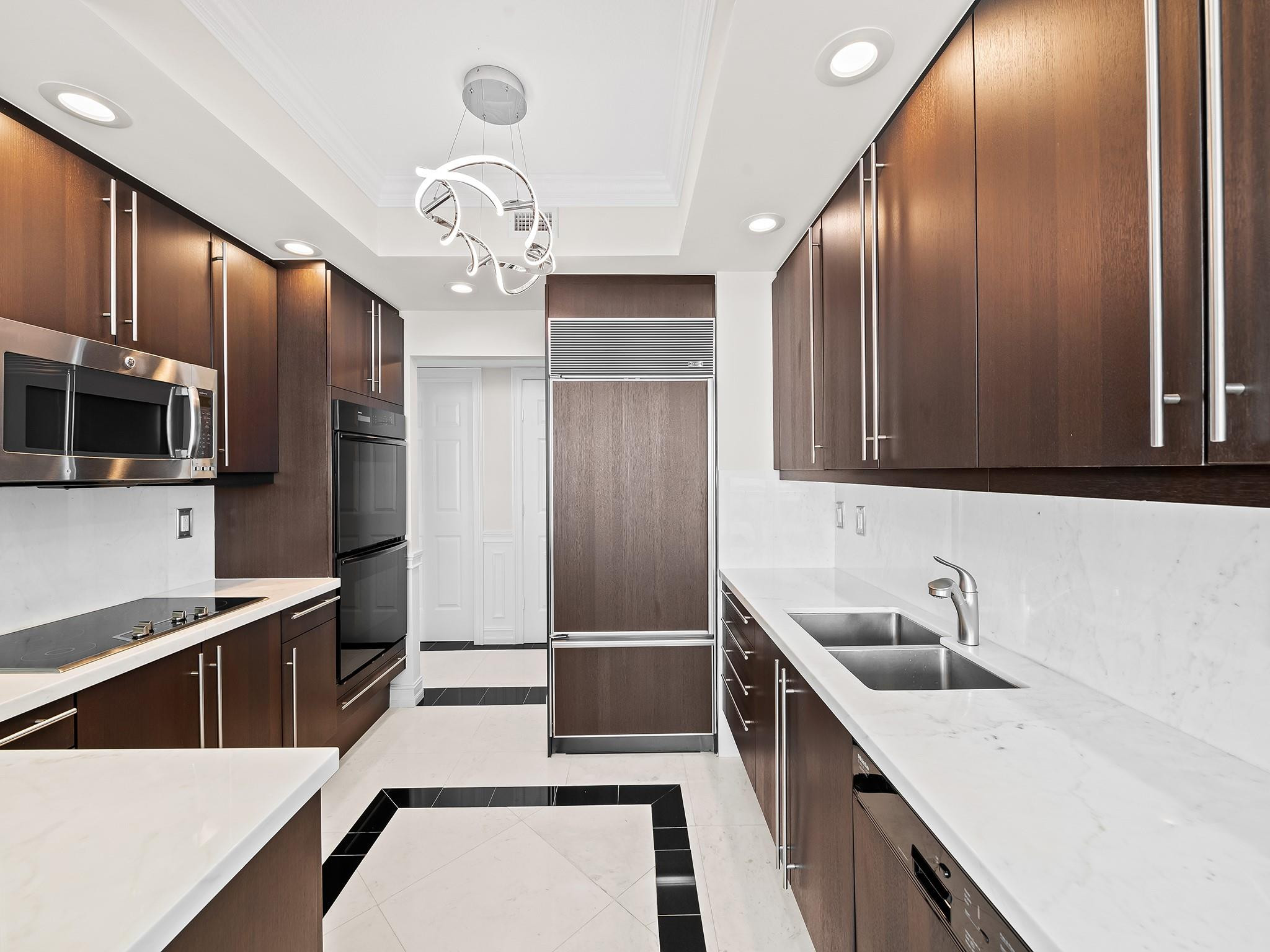 411 N New Riv #3402 Fort Lauderdale, FL 33301