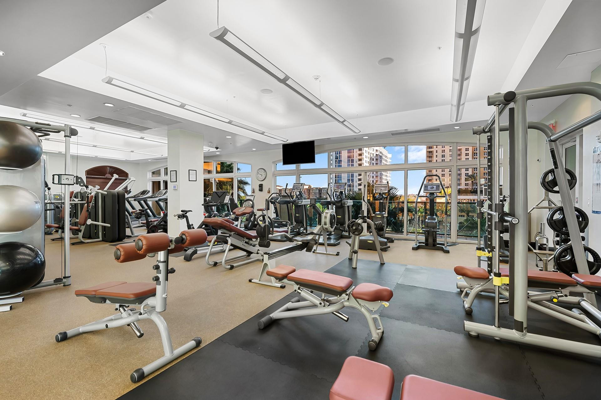 411 N New Riv #3402 Fort Lauderdale, FL 33301