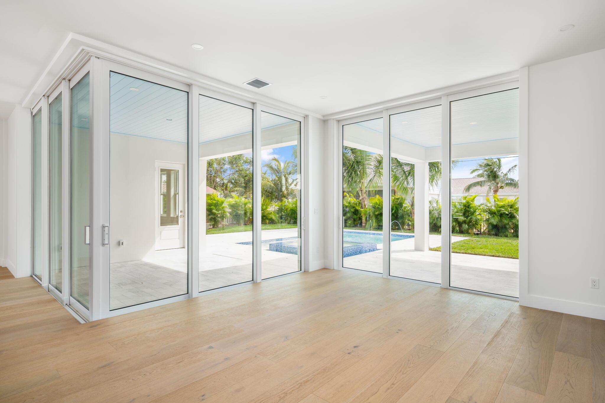 716 Conn Way Vero Beach, FL 32963