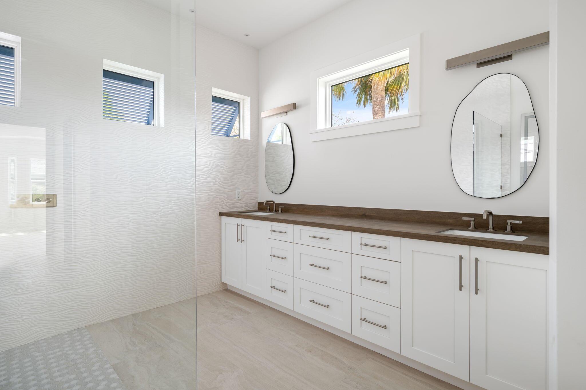 716 Conn Way Vero Beach, FL 32963