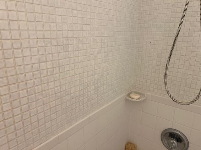 3400 Springdale 303rd #303 Palm Springs, FL 33461