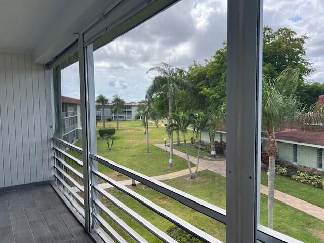 3400 Springdale 303rd #303 Palm Springs, FL 33461