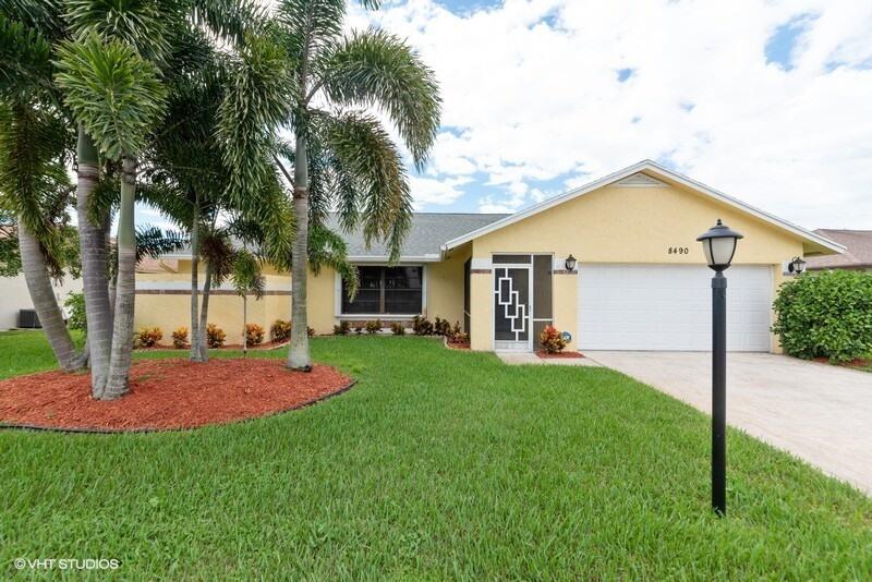 8490 White Egret Way