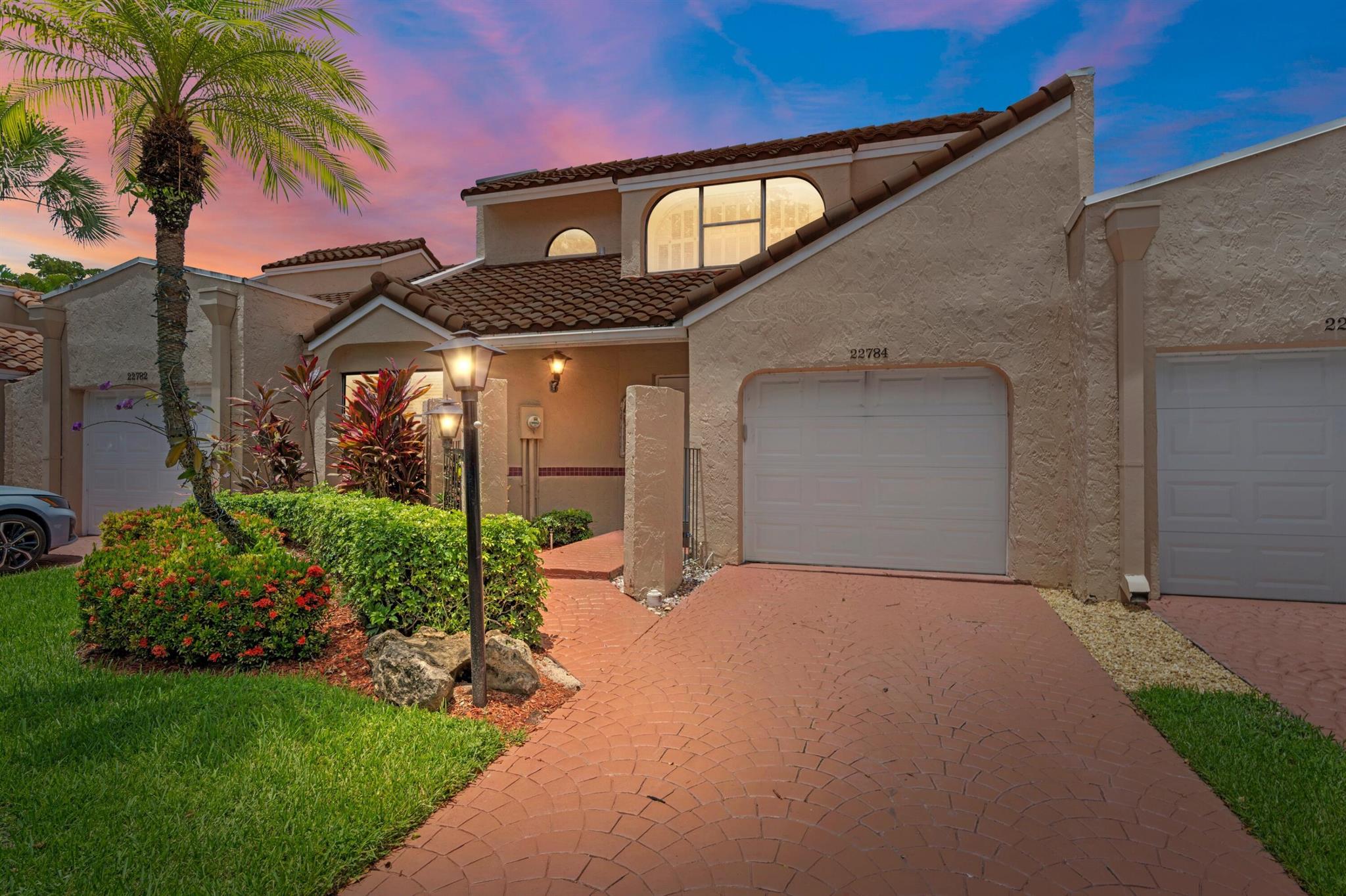22784 Meridiana Dr
