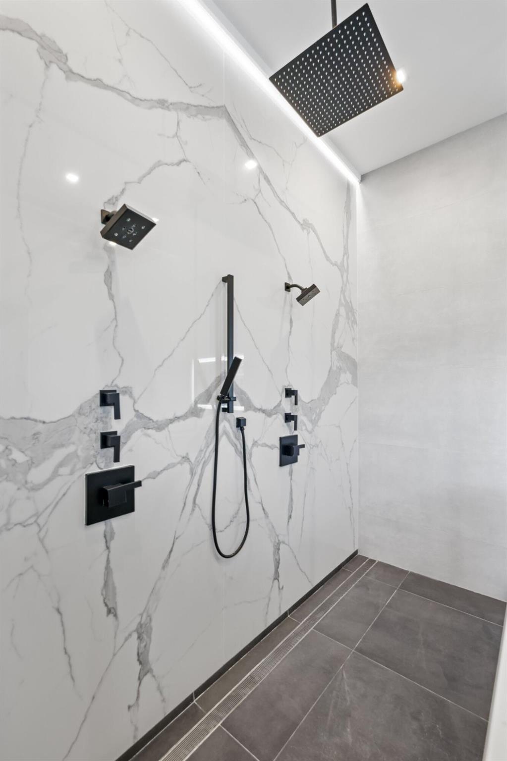 525 Whispering Pines Rd Boynton Beach, FL 33435