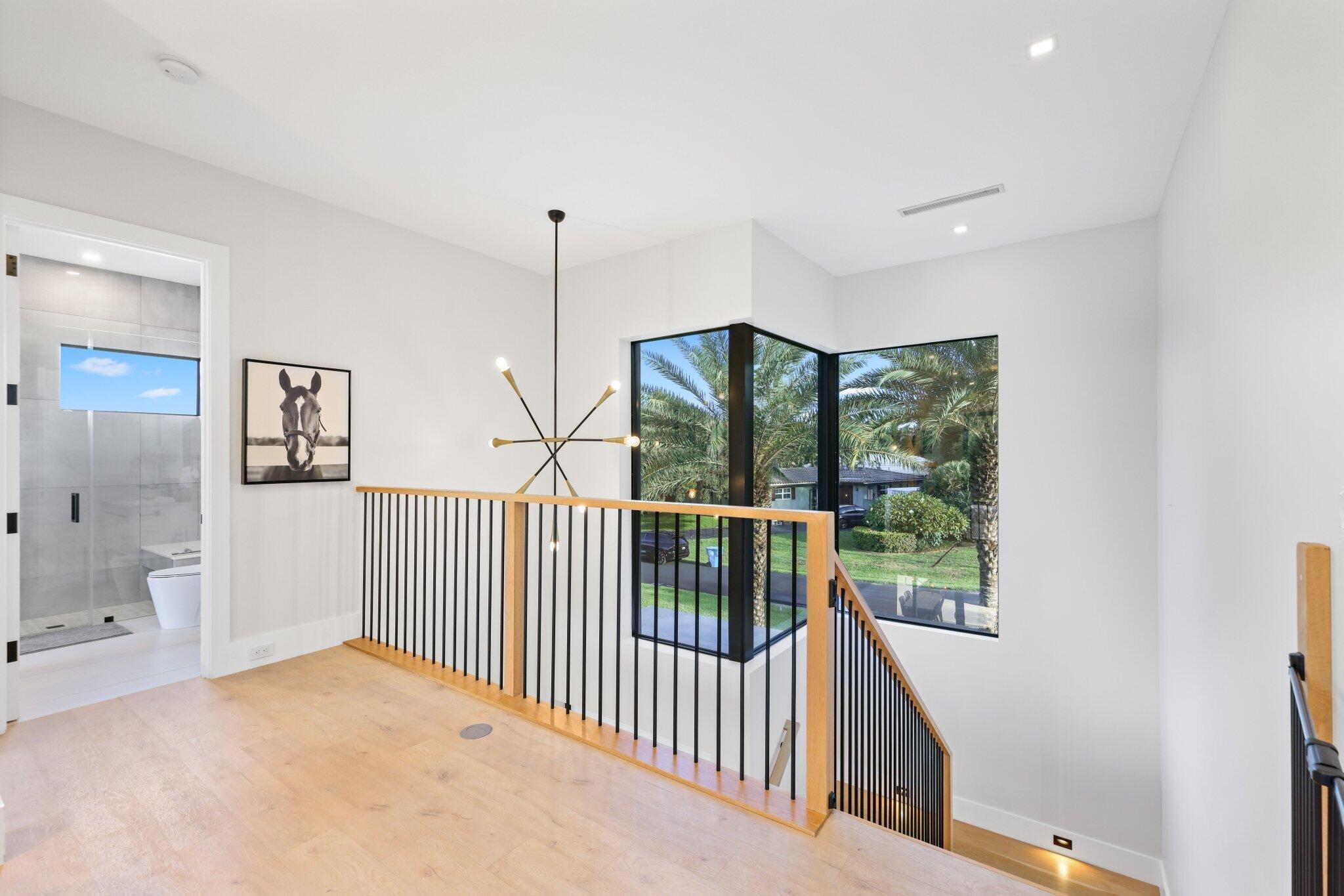 525 Whispering Pines Rd Boynton Beach, FL 33435