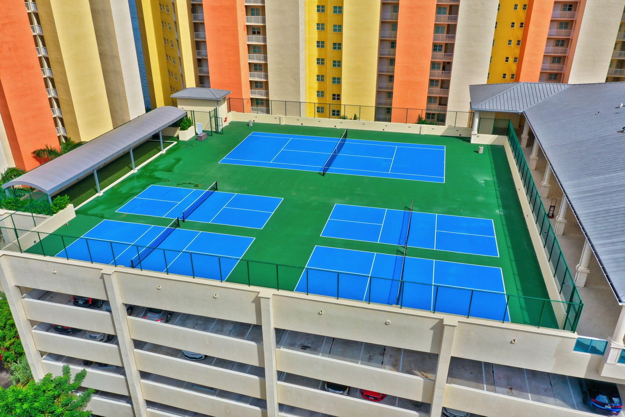 2640 Lake Shr Dr #1710 Riviera Beach, FL 33404