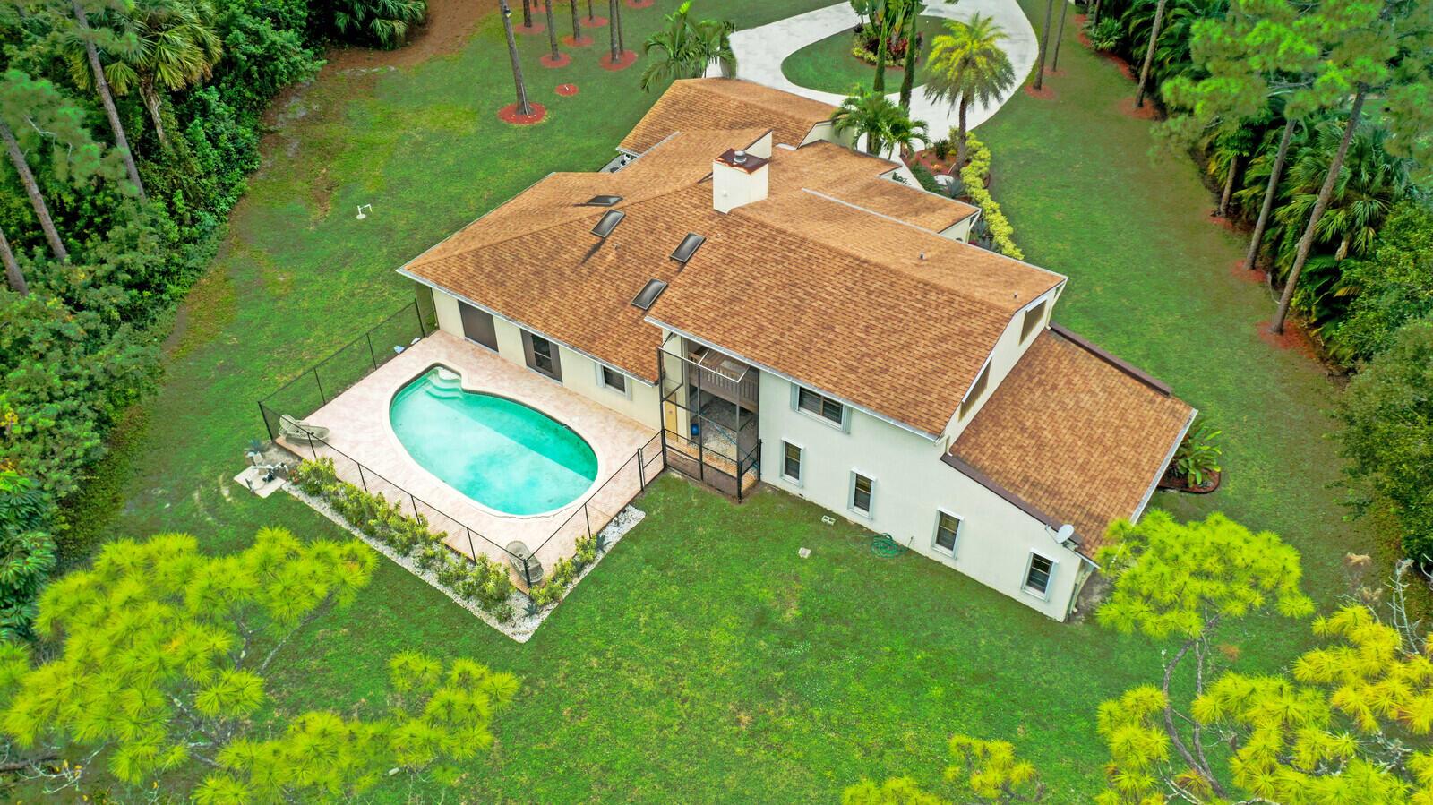 17520 Bridle Ct Jupiter, FL 33478