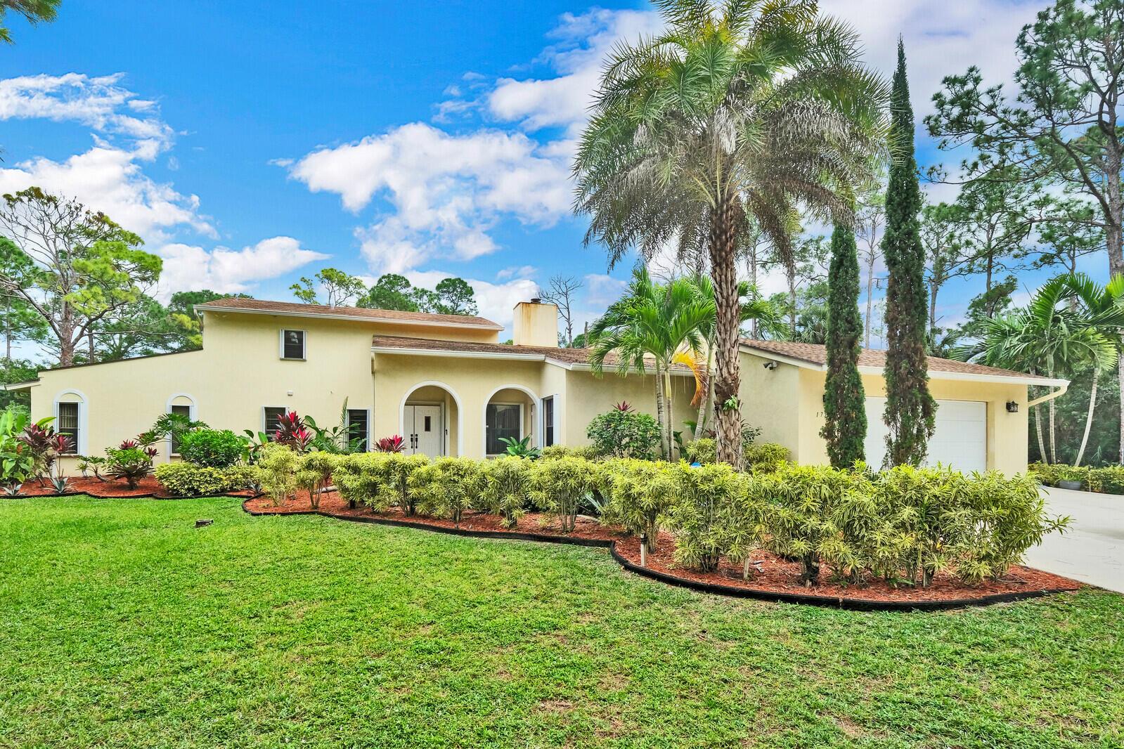 17520 Bridle Ct Jupiter, FL 33478