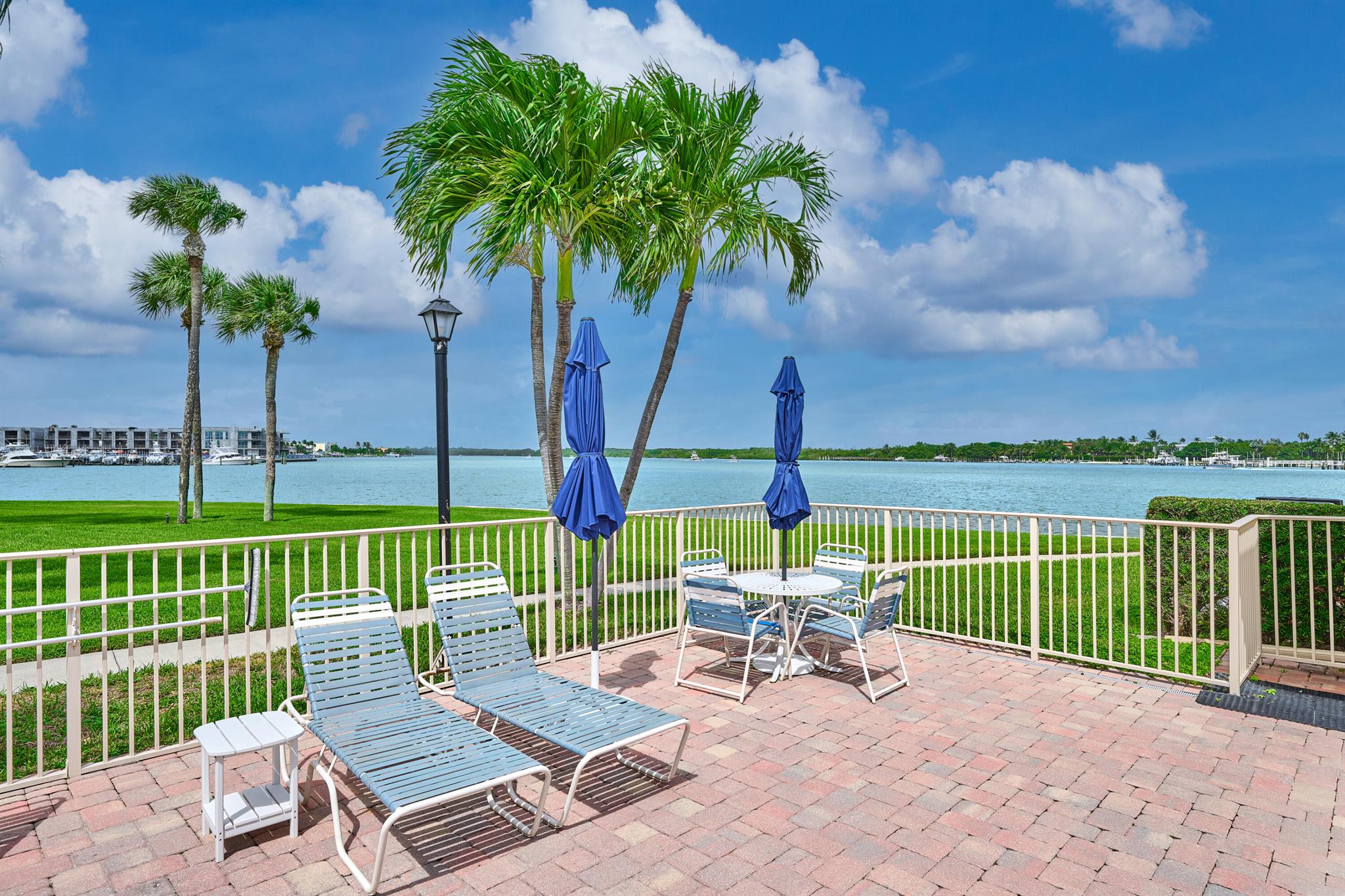 200 Intracoastal Pl #402 Jupiter, FL 33469