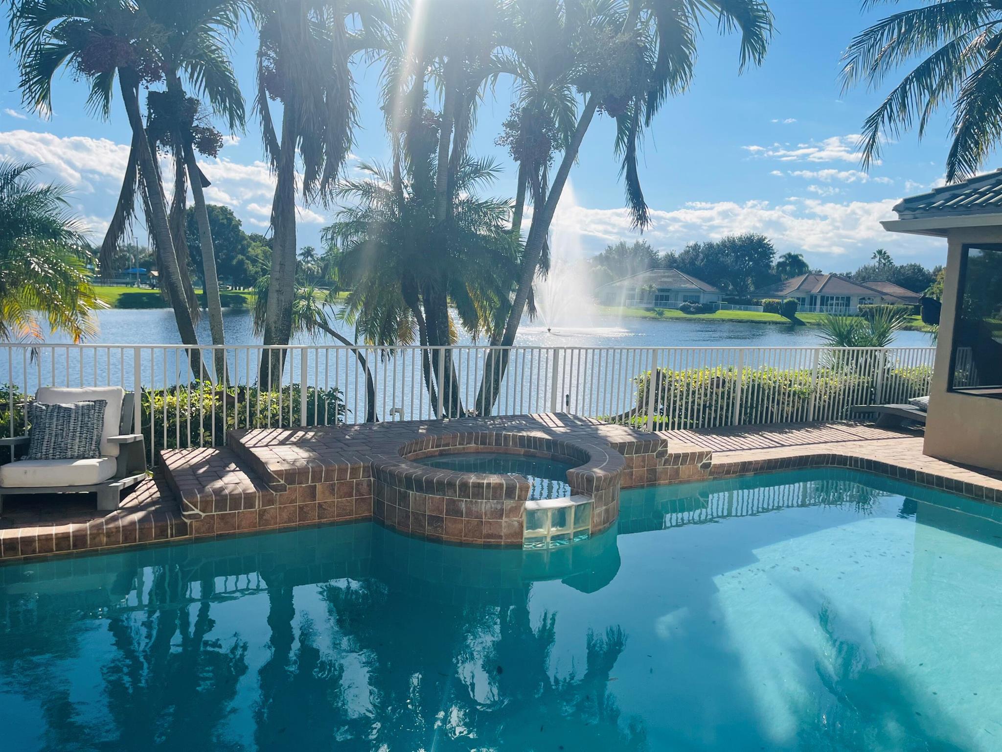 225 Skylark Pt Jupiter, FL 33458