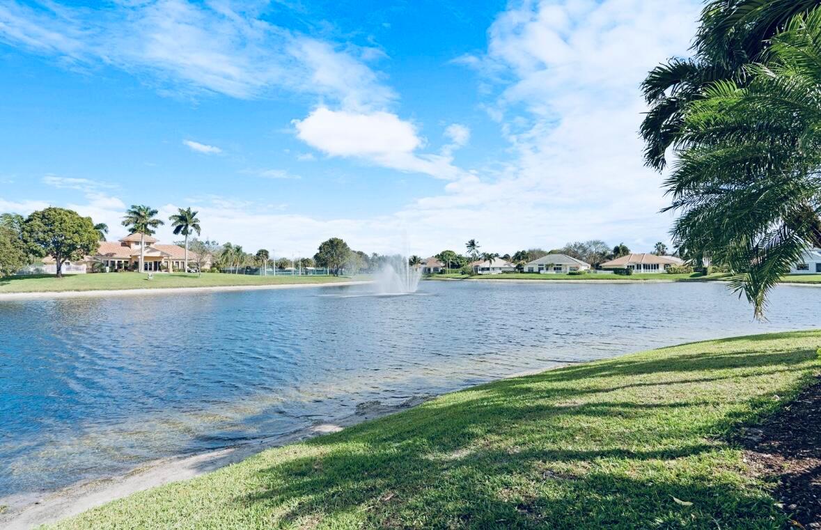 225 Skylark Pt Jupiter, FL 33458