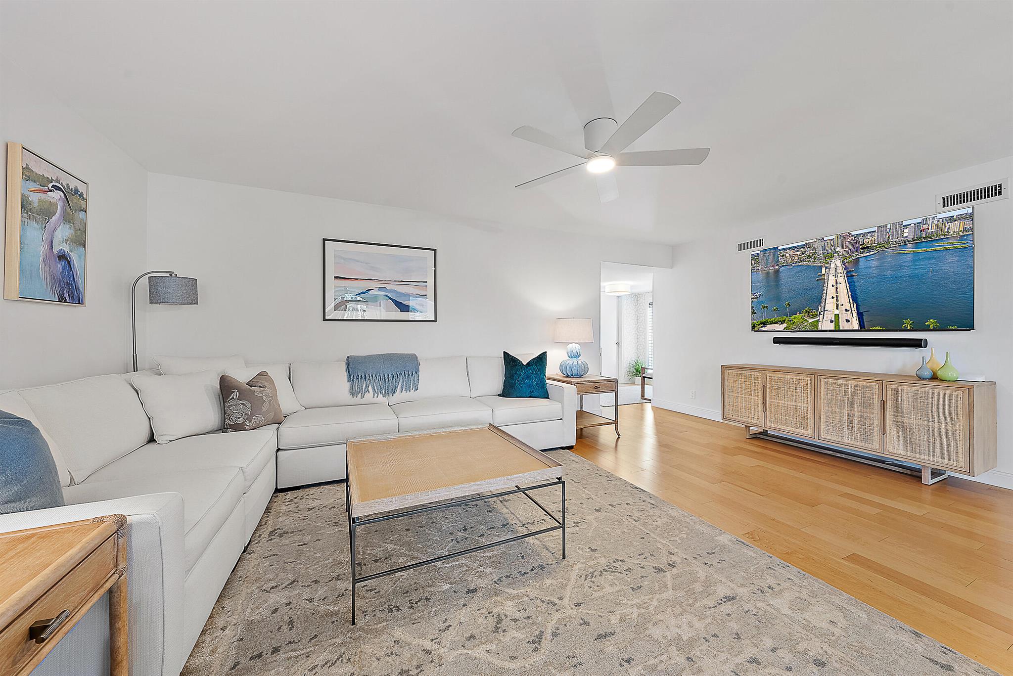 16647 Traders Xing #126 Jupiter, FL 33477