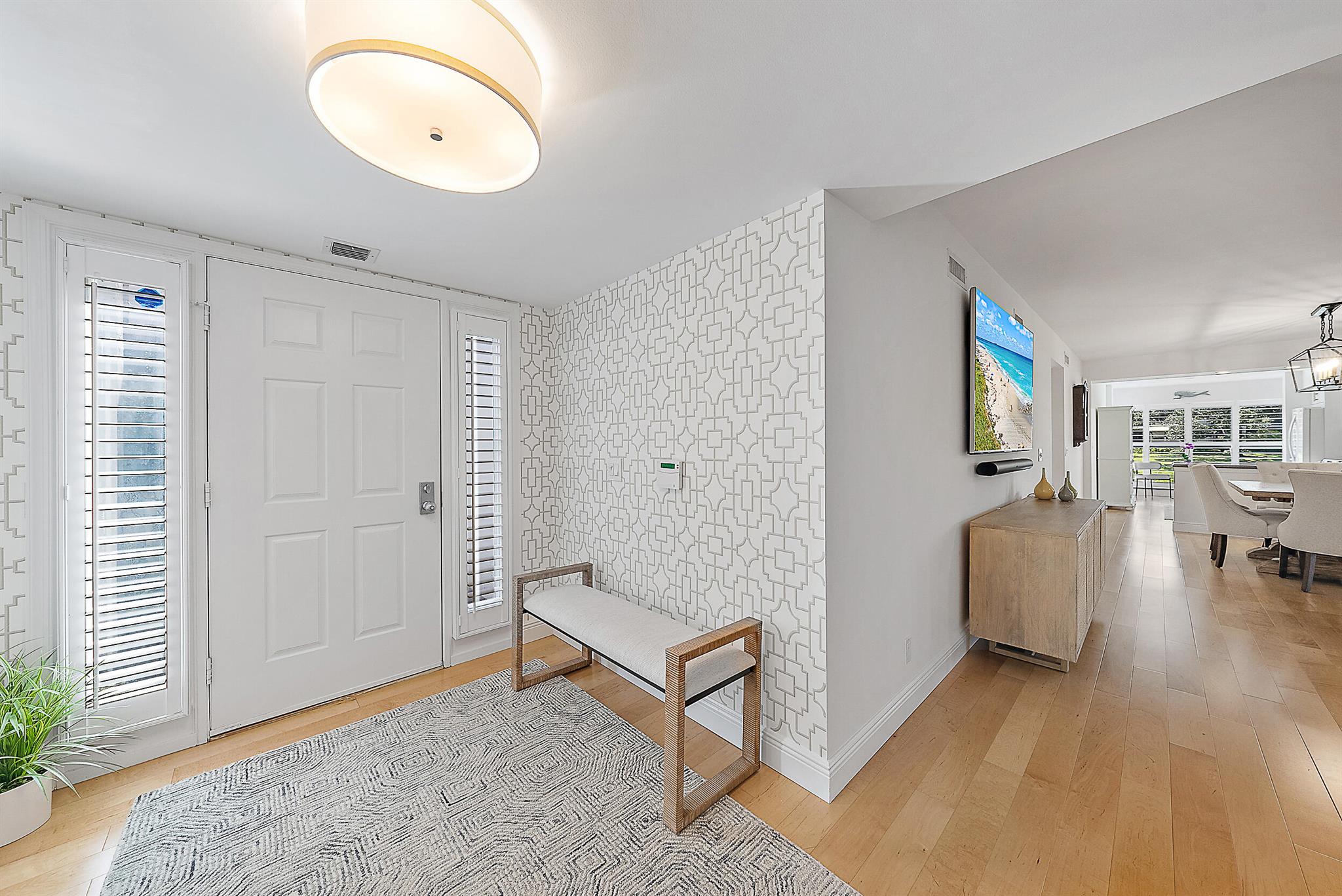 16647 Traders Xing #126 Jupiter, FL 33477