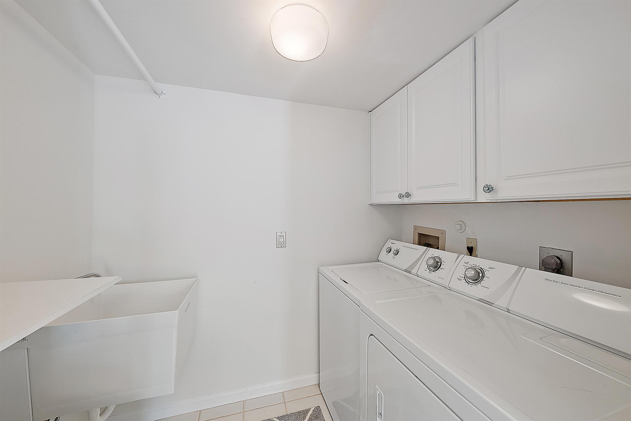 16647 Traders Xing #126 Jupiter, FL 33477