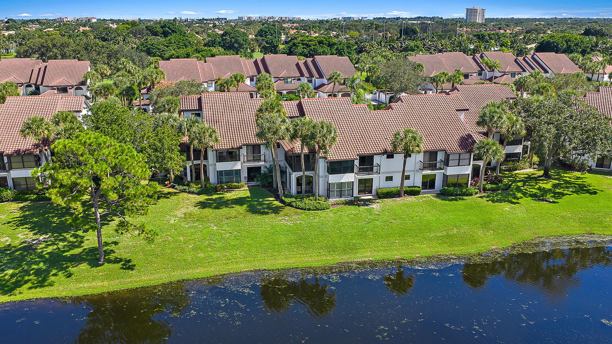 16647 Traders Xing #126 Jupiter, FL 33477