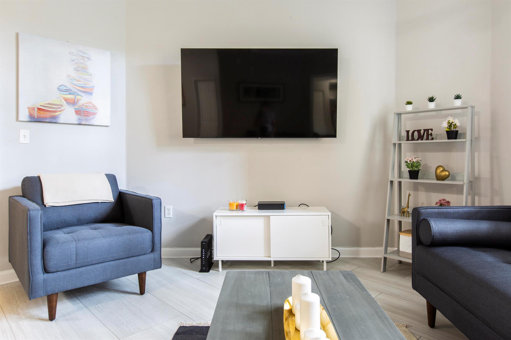 780 S Sapodilla Ave #106