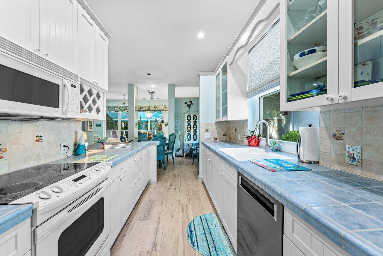 198 Hampton Cir Jupiter, FL 33458