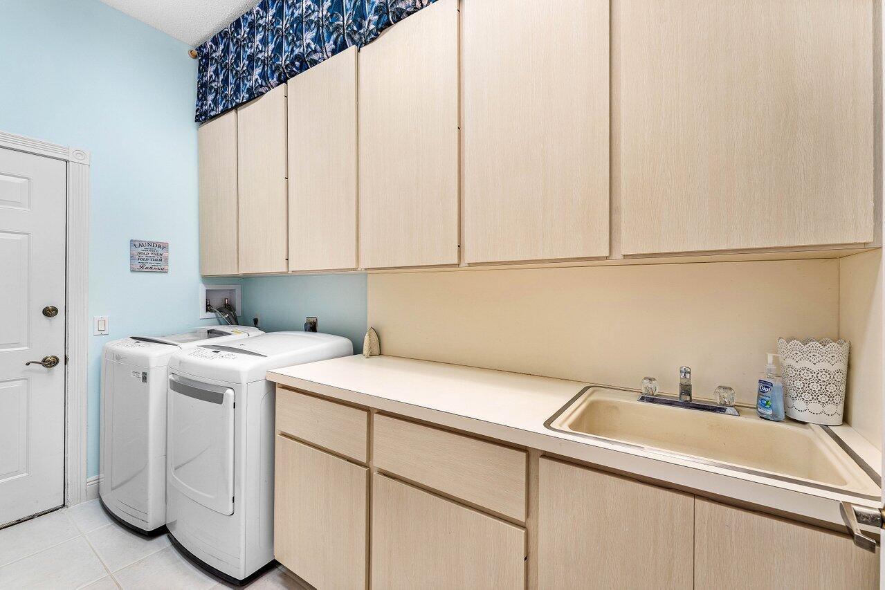 198 Hampton Cir Jupiter, FL 33458