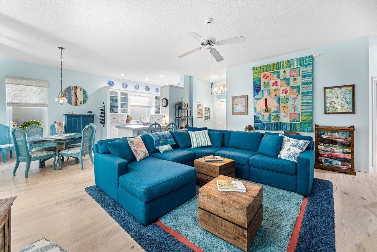 198 Hampton Cir Jupiter, FL 33458