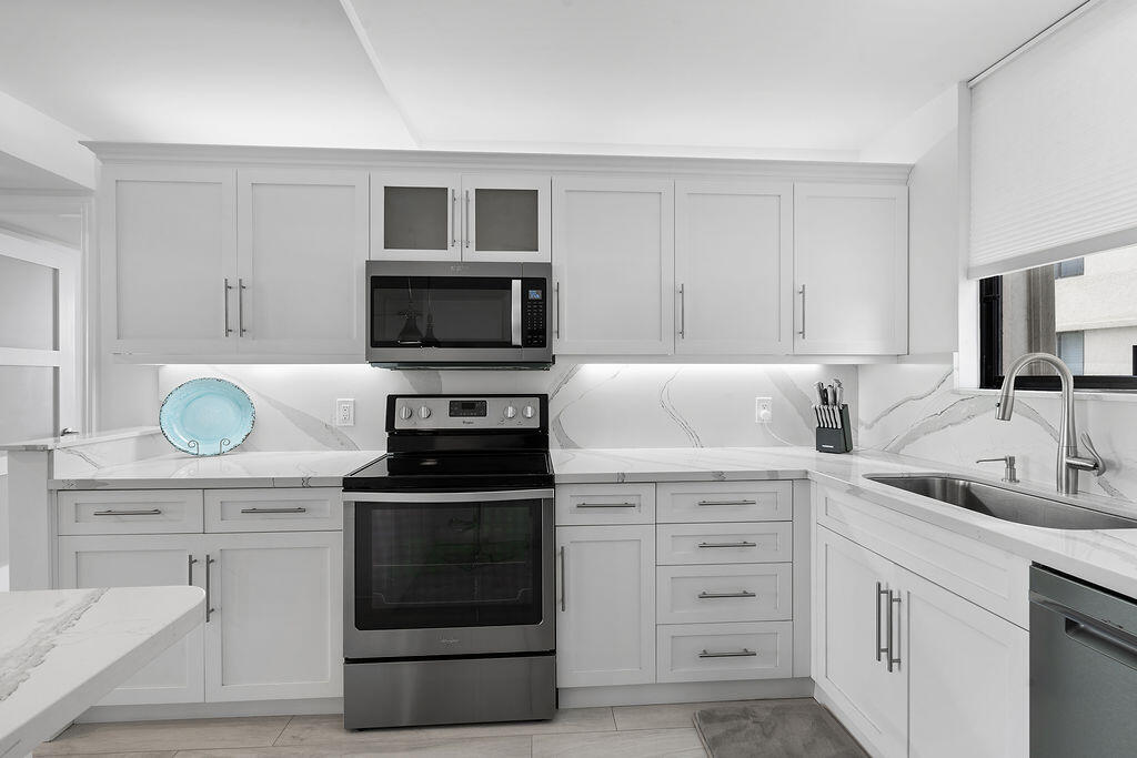 300 Ocean Trl #301 Jupiter, FL 33477