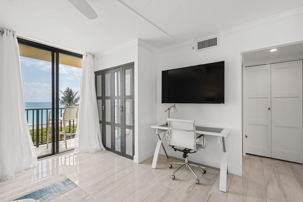 300 Ocean Trl #301 Jupiter, FL 33477