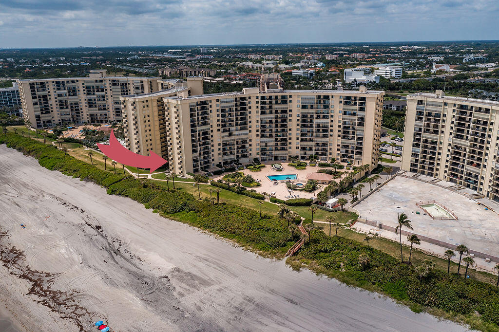 300 Ocean Trl #301 Jupiter, FL 33477