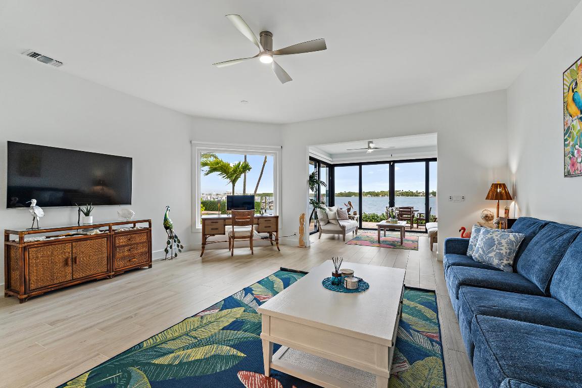 19950 Scrimshaw Way Jupiter, FL 33469