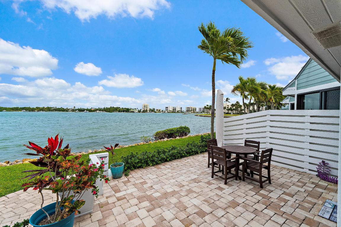 19950 Scrimshaw Way Jupiter, FL 33469