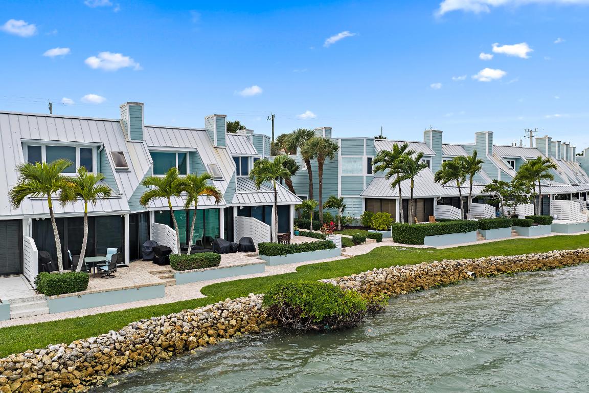 19950 Scrimshaw Way Jupiter, FL 33469