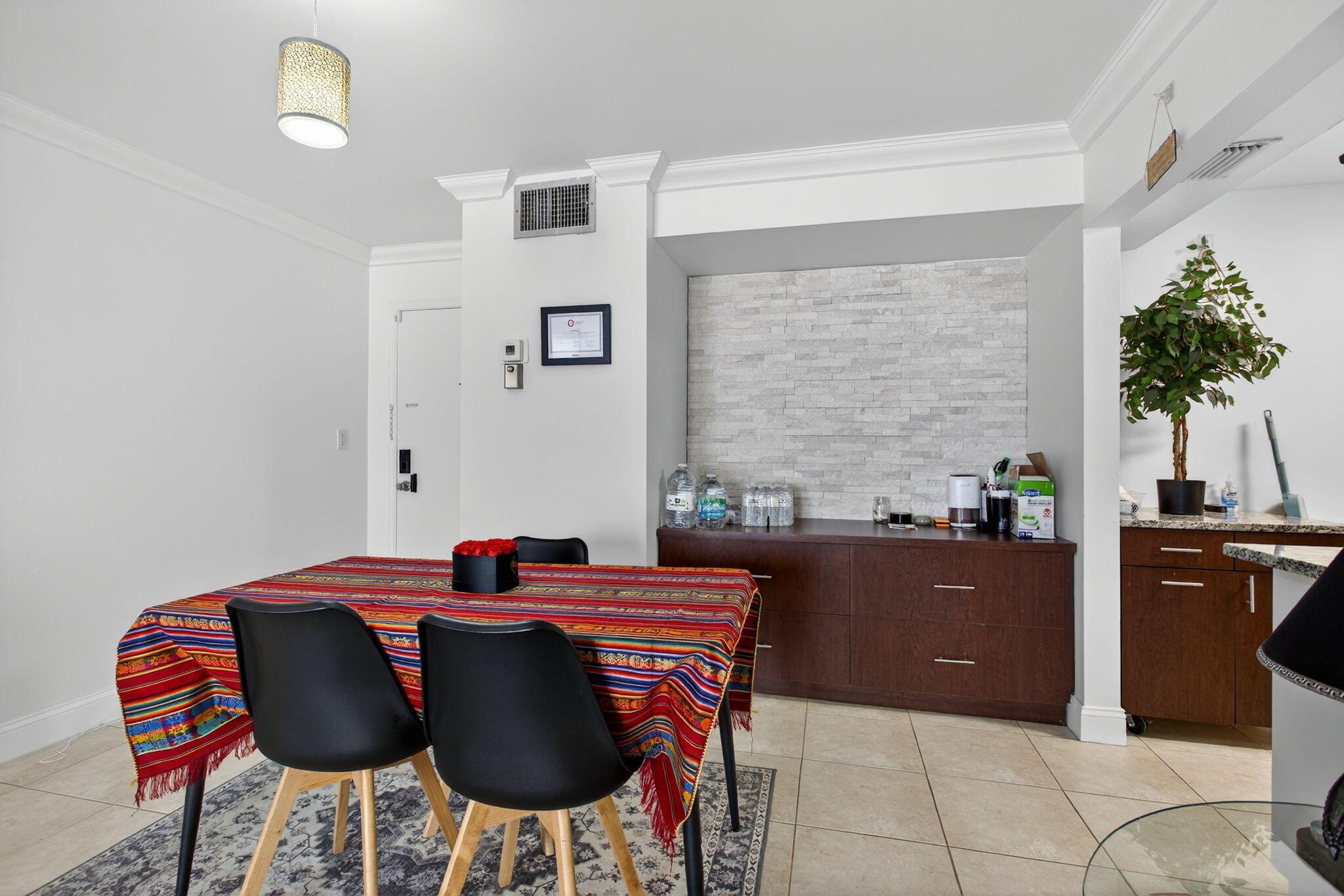 1428 SE 4th Ave #102