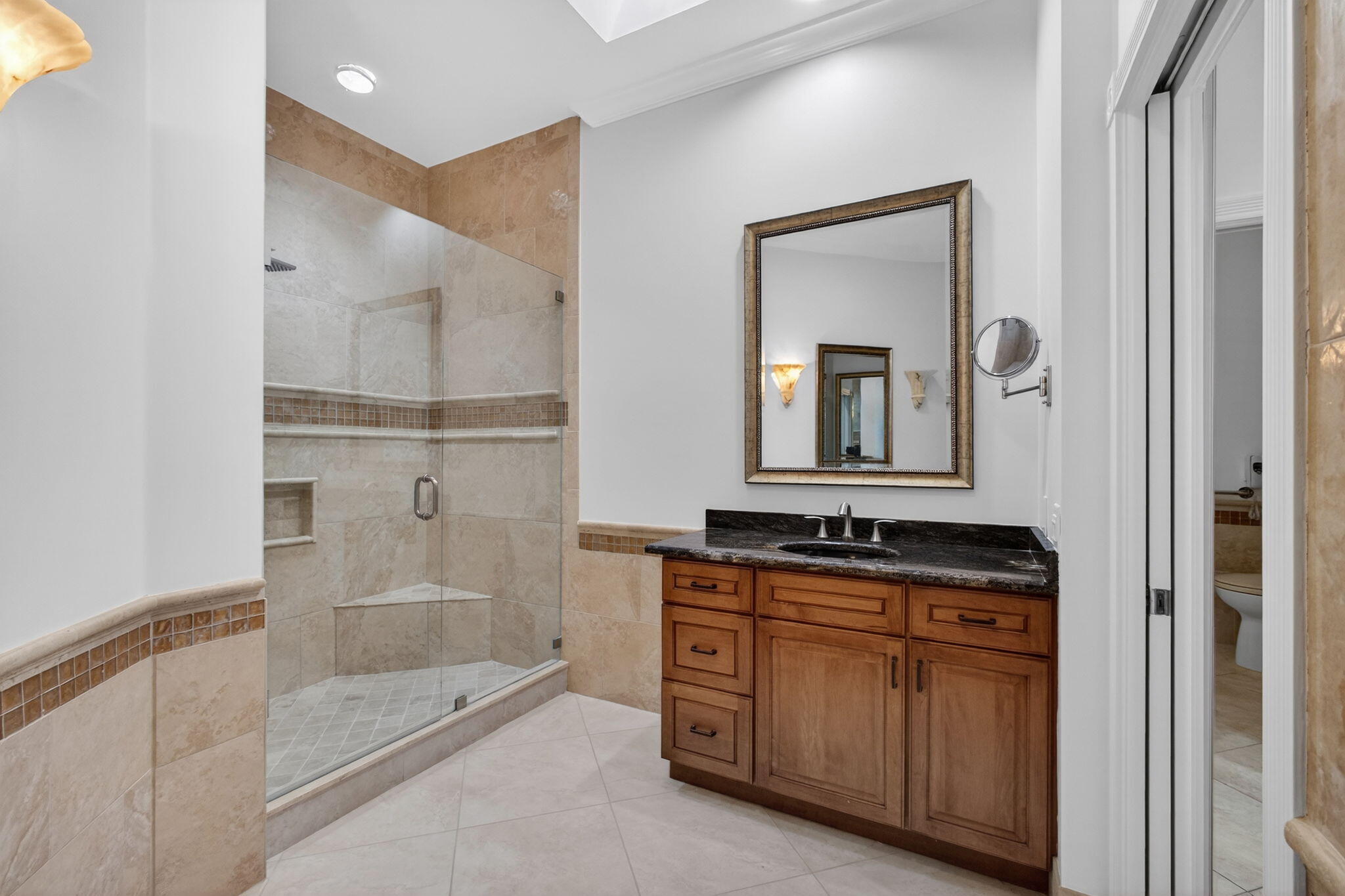 520 E Tall Oaks Dr Palm Beach Gardens, FL 33410