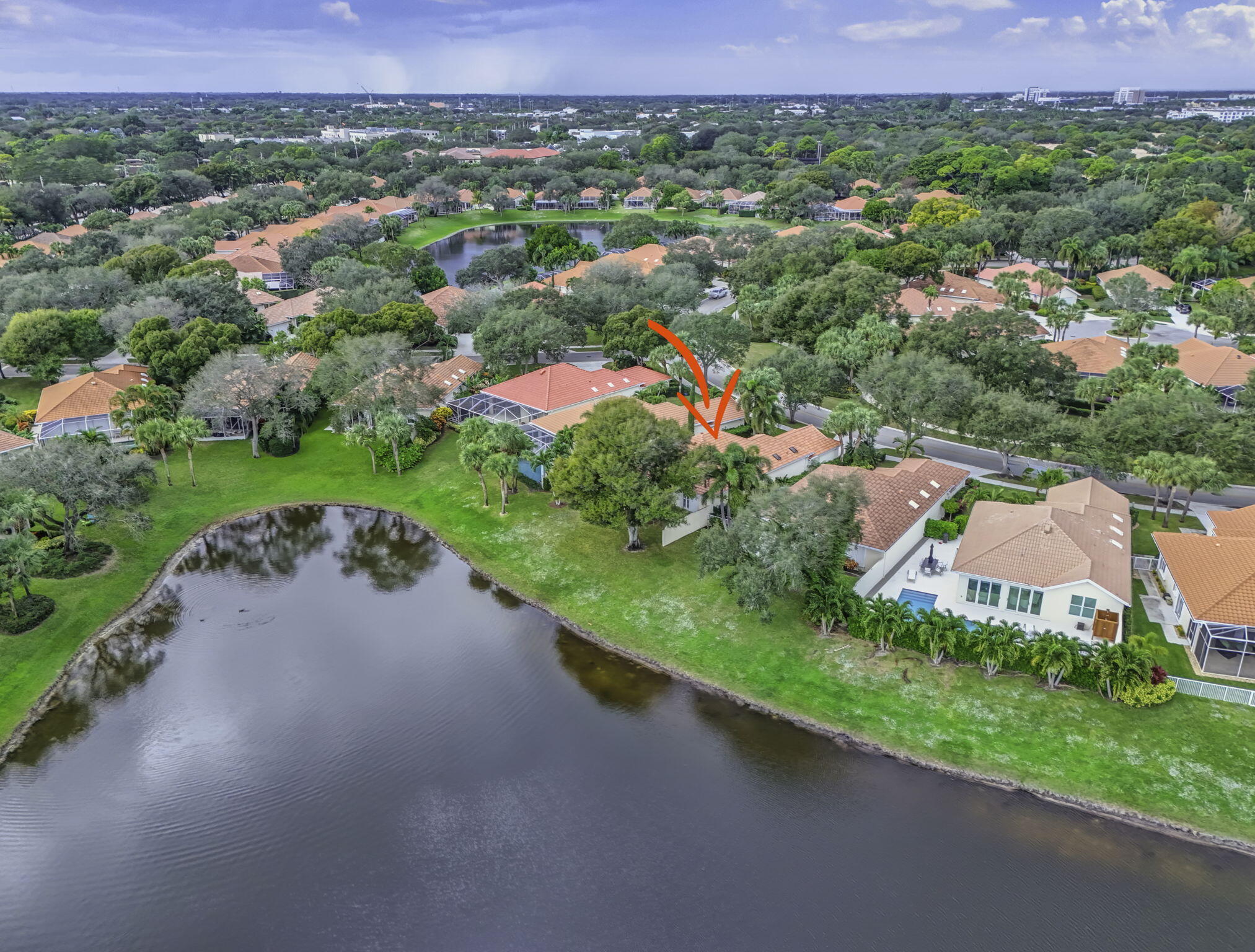 520 E Tall Oaks Dr Palm Beach Gardens, FL 33410