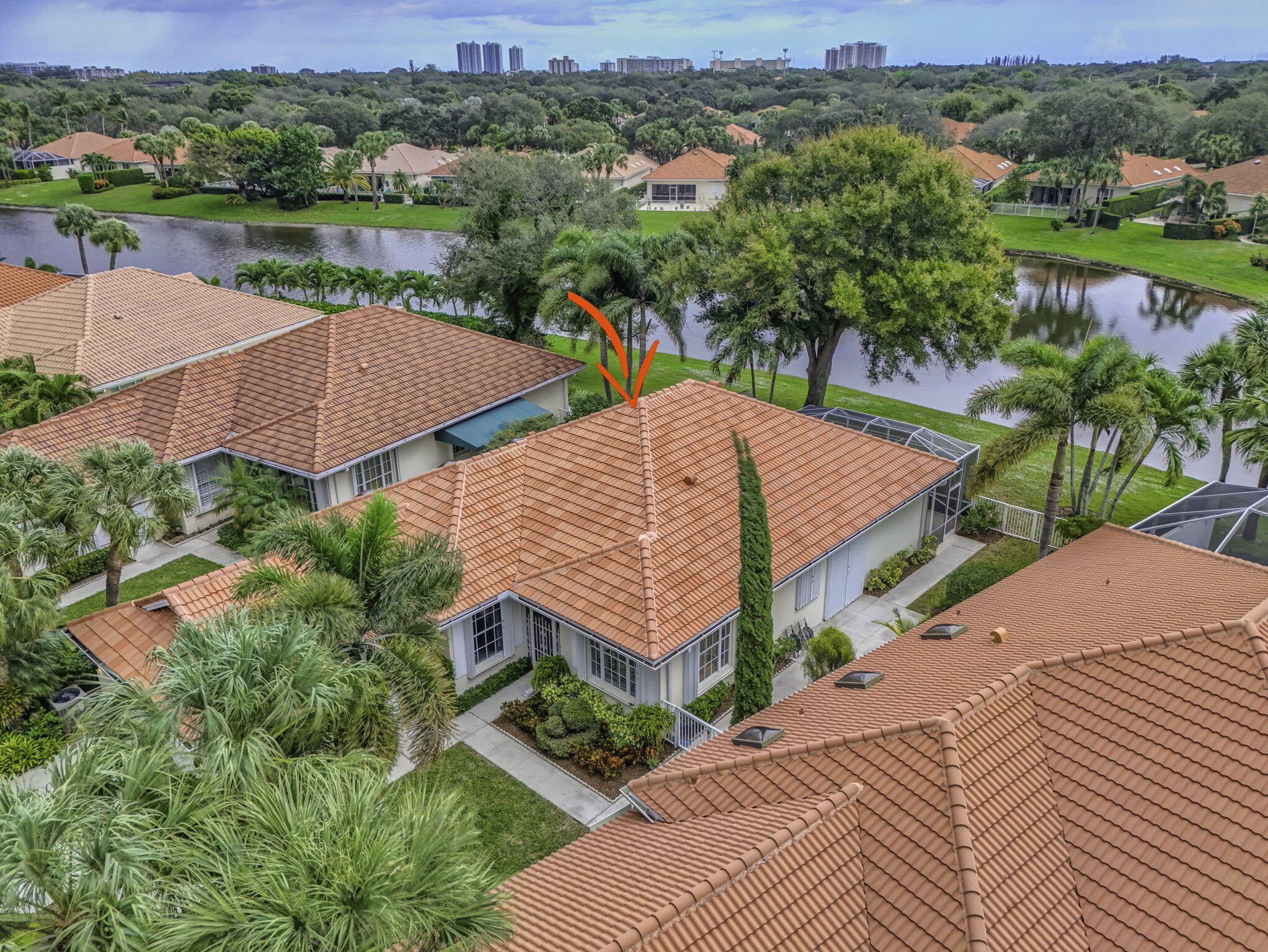 520 E Tall Oaks Dr Palm Beach Gardens, FL 33410