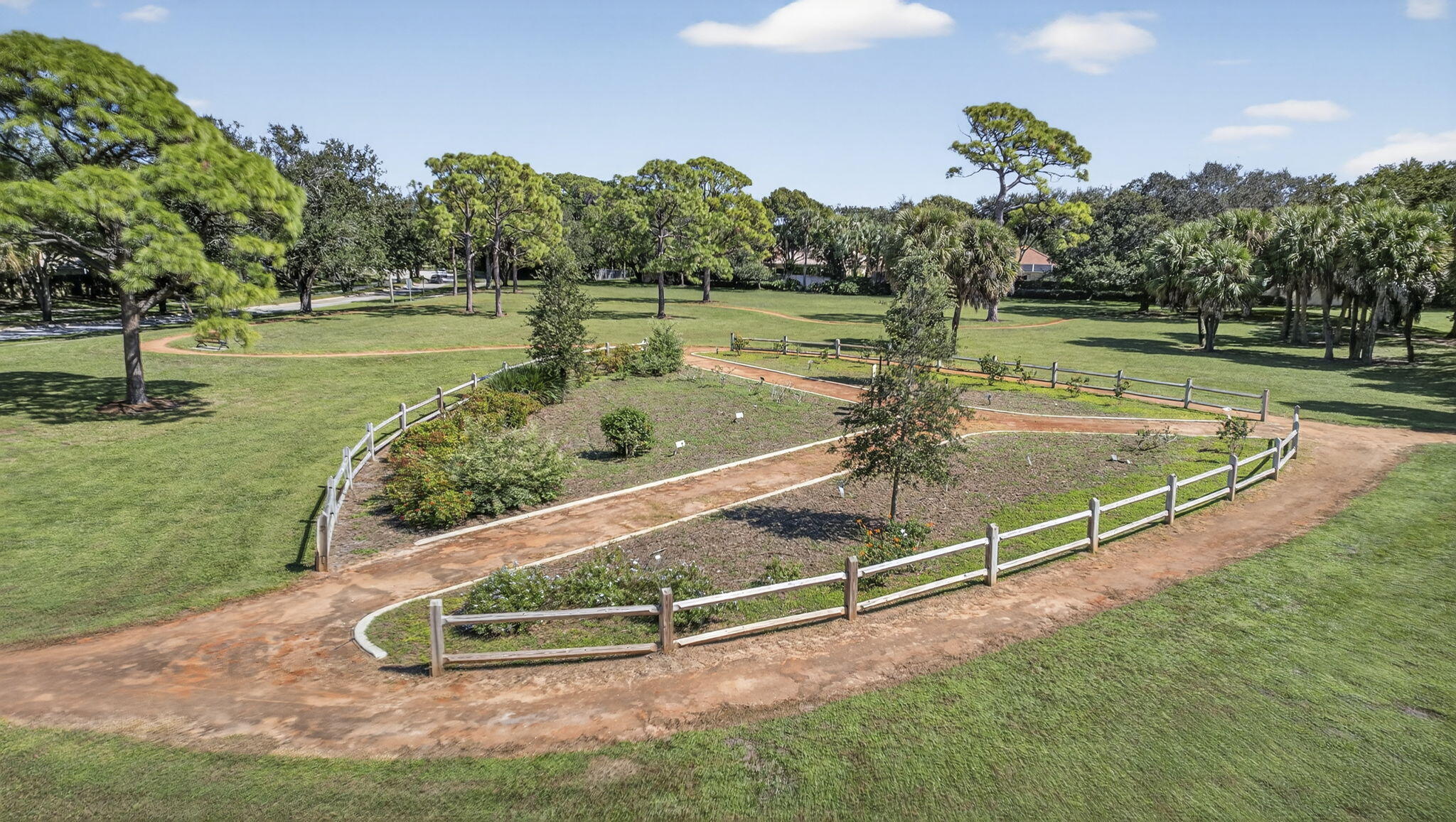 520 E Tall Oaks Dr Palm Beach Gardens, FL 33410